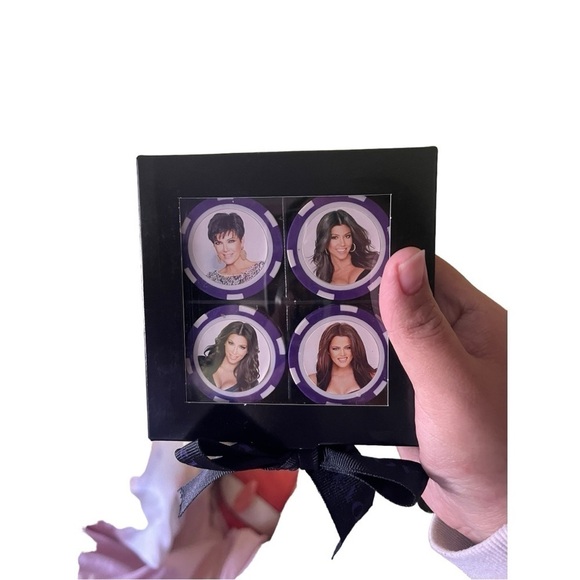 Keeping up with the kardashians poker chips NWT - Picture 1 of 3